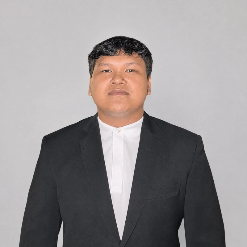 FOTO-DIRI-SYARIEF-LINGKARAN-2